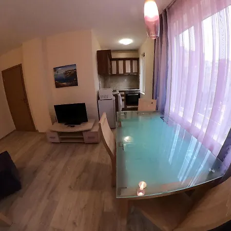 Aquaria 4* Slăntjev Brjag