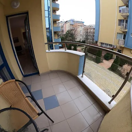 Aquaria Hotel apartamentowy 4*