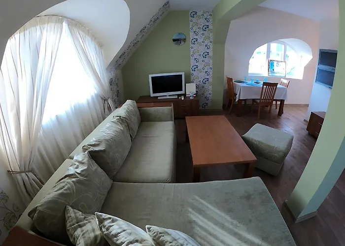 Aquaria 4* Sluneční pobřeží