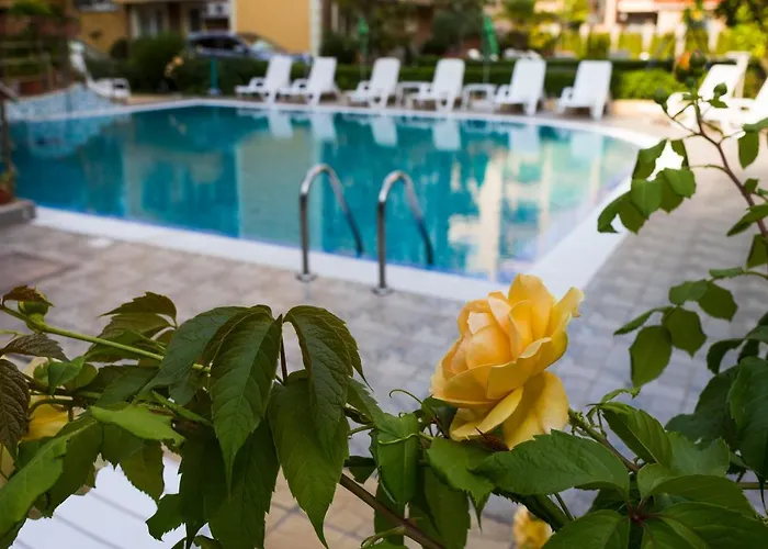 Aparthotel Aquaria 4*