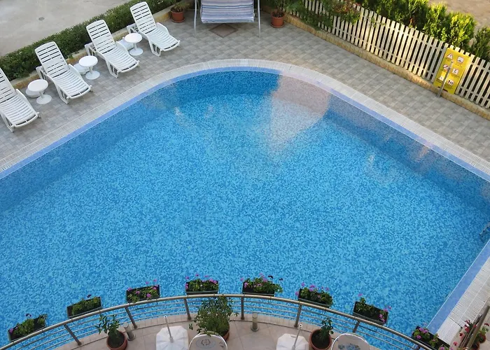 Aquaria 4* Sluneční pobřeží